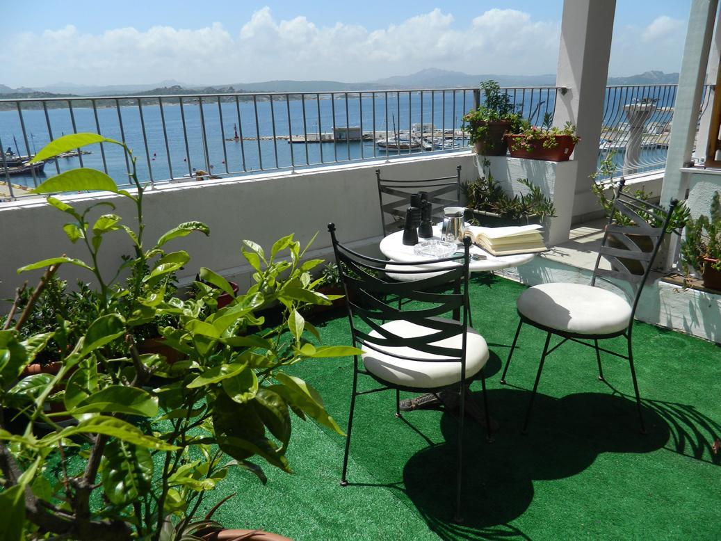 Chez Coco' Hotel La Maddalena  Buitenkant foto